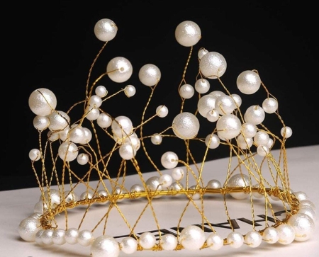 MOTI CROWN  GOLD & PEARL 